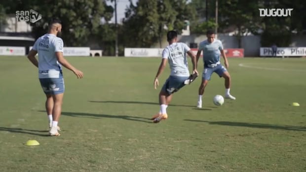 Santos' last training session before Internacional clash